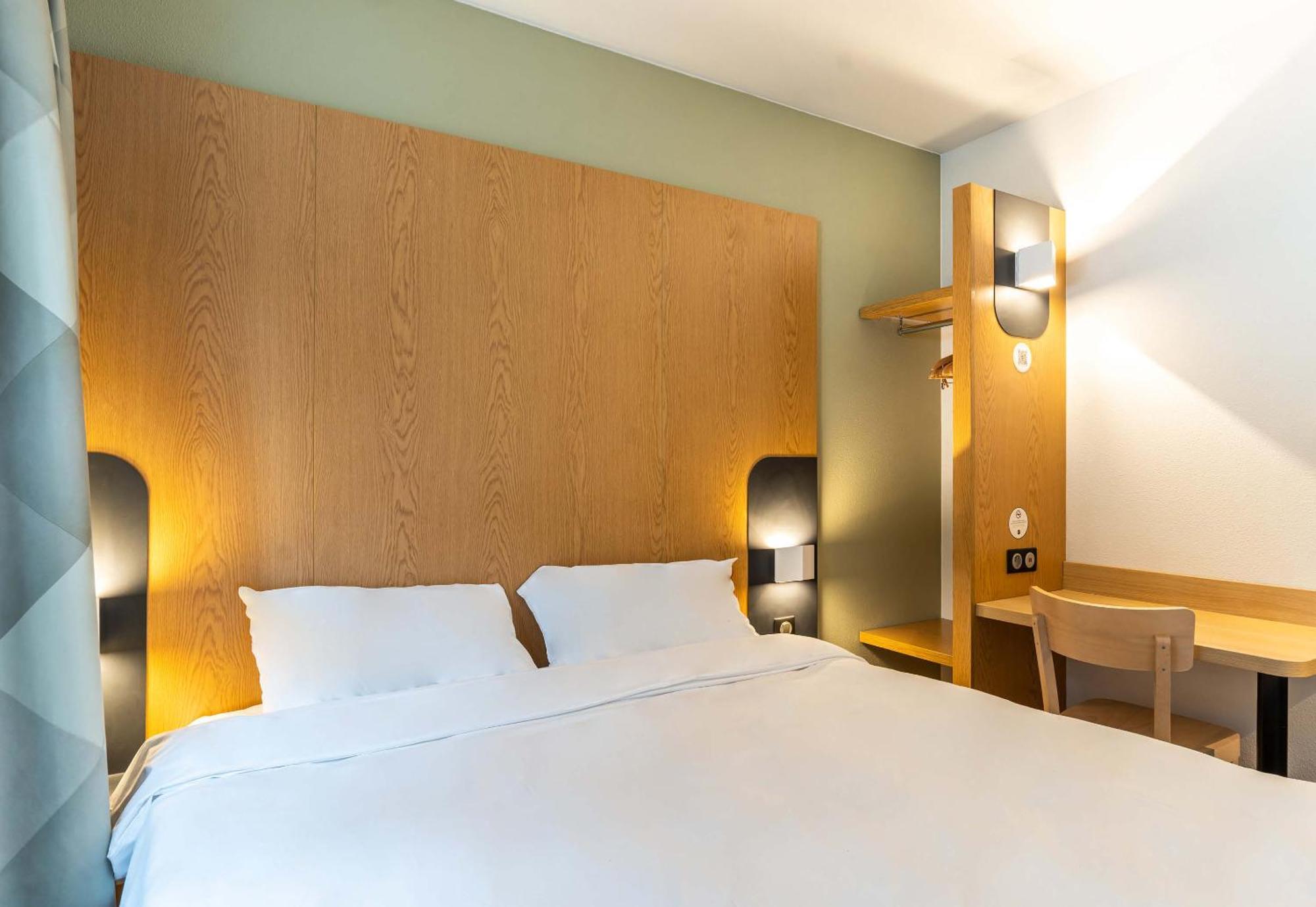 B&B Hotel Aix-En-Provence Le Tholonet Bagian luar foto