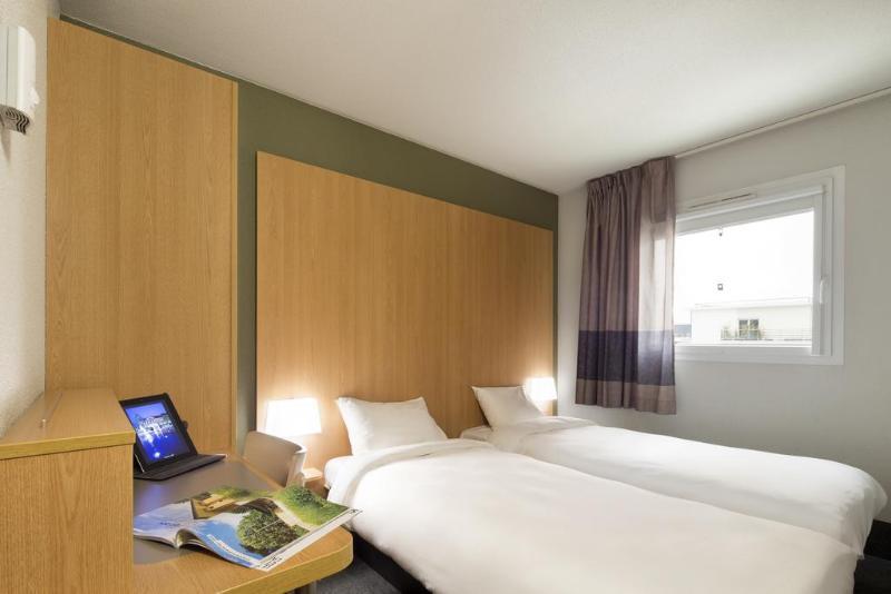 B&B Hotel Aix-En-Provence Le Tholonet Bagian luar foto